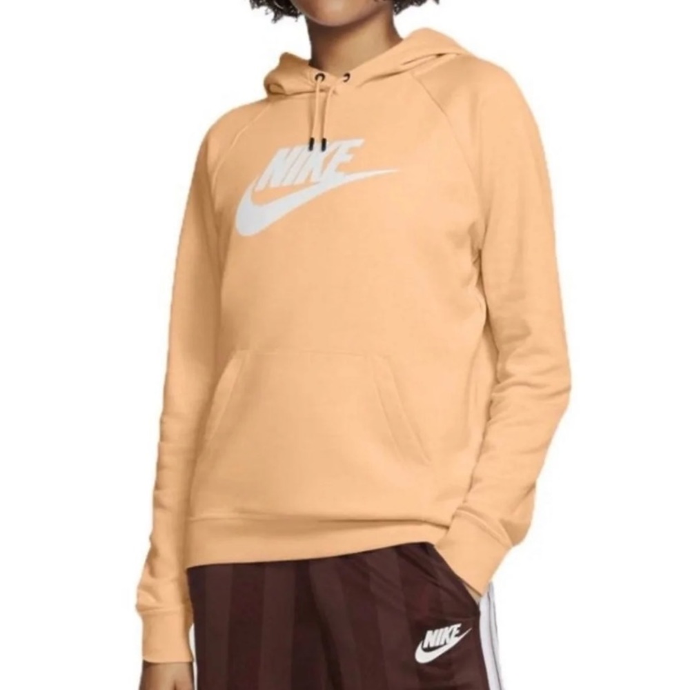 NWT XS Nike Women pulliver hoodie
